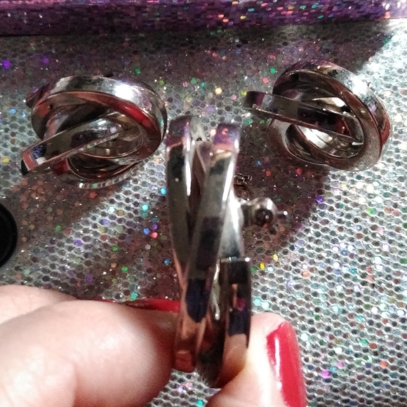 Unique Silver Matching Brooch And Earrings - Picture 4 of 9